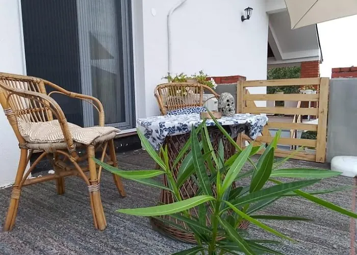 Bas Bastica בית אירוח *